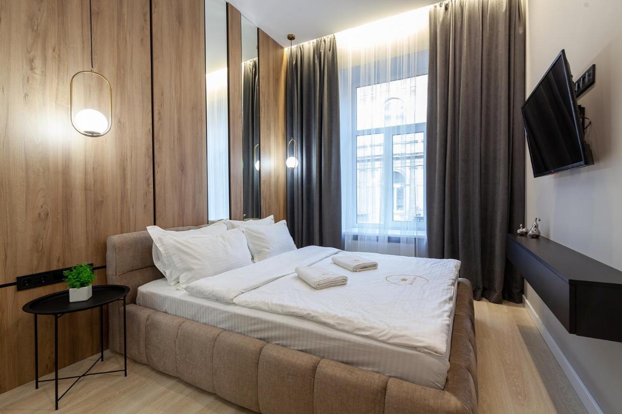 Royal Apartament On Voloshyna 2 ลวีฟ ภายนอก รูปภาพ